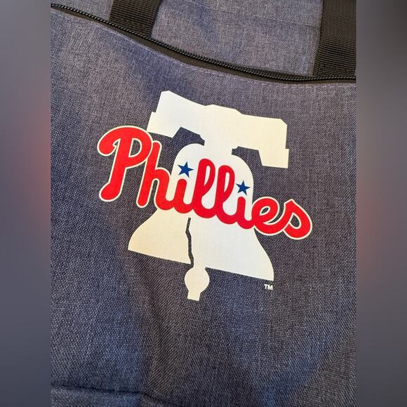 NWT Philadelphia Phillies Picnic Time On the Go Lunch Tote Insulated Cooler Bag - Picture 3 of 9